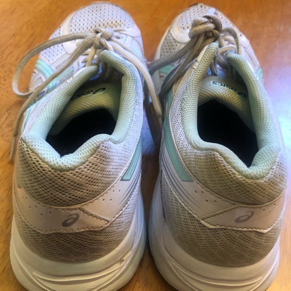 ASICS gel sole running shoes good cond Size 9 cute - Picture 6 of 12